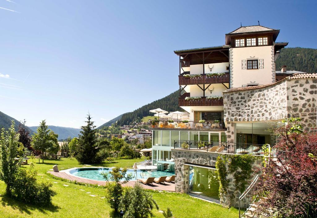 Romantik Hotel Post Нова-Леванте Экстерьер фото